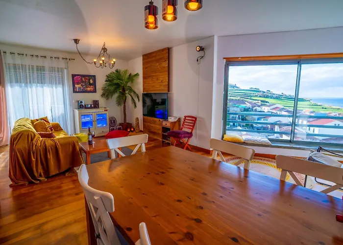 Epicenter Skybar Apartment *