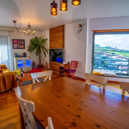 Epicenter Skybar Apartment *