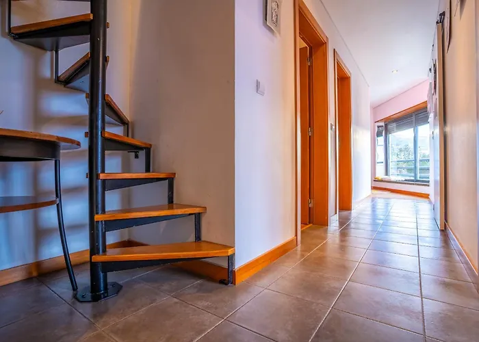 Apartamento Epicenter Skybar Lagoa (Azores)